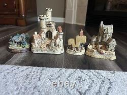 David Winter Houses Collection Antique Lot of 40 (8 Photos)