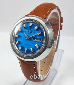 Jaeger LeCoultre Club Automatic Blue Dial DayDate Antique Swiss Made WatchAS1916