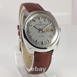 Jaeger-LeCoultre Club Gray Dial Day Date Function Automatic Movement Men's Watch