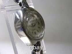 Womens Vintage 1958 Westclox 17 Jewel Wind Up Mechanical Women's Watch. Warranty