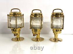 Anciens lampes électriques maritimes en laiton reconditionnées de collection, lot de 3.