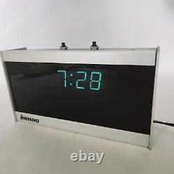 Horloge de bureau LED Inmac Vintage Rare en métal, verre et semi-conducteur remis à neuf.
