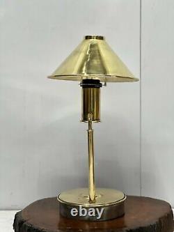 Lampe de table/bureau industrielle en laiton antique poli, restaurée dans un style vintage