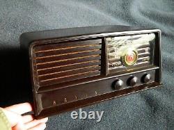Radio vintage ANTIQUE Arvin 461T Tech Serviced RECCAPED APED AM VG+ Refurbished